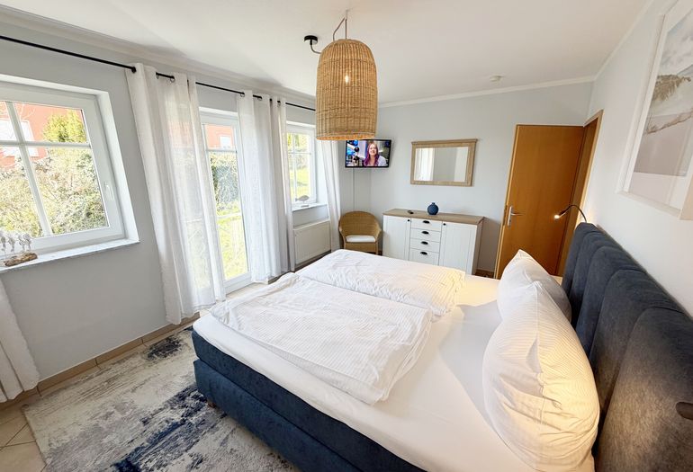 2. Schlafzimmer