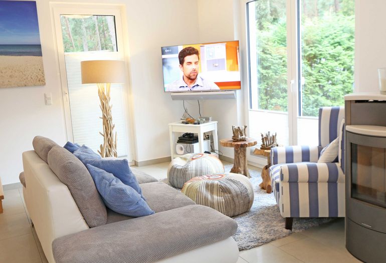 Sofa mit Fernseher