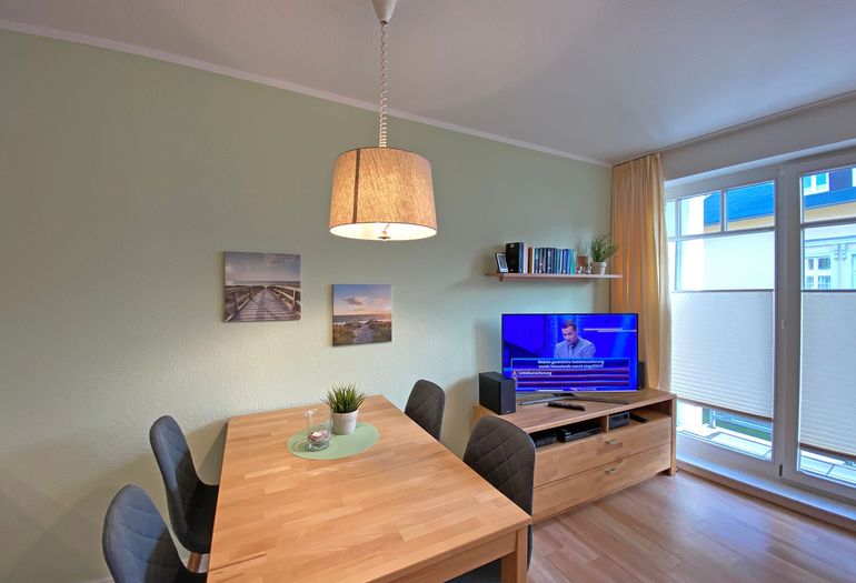 Esstisch für gemeinsames Essen