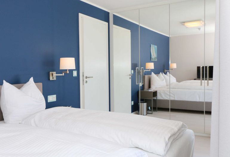 1. Schlafzimmer mit Doppelbett 1. Schlafzimmer mit Doppelbett