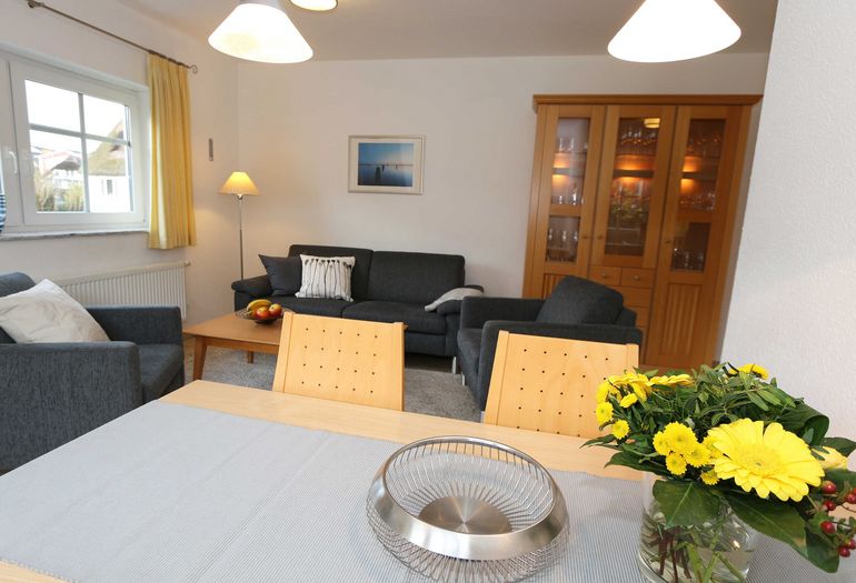 Esstisch für gemeinsame Mahlzeiten