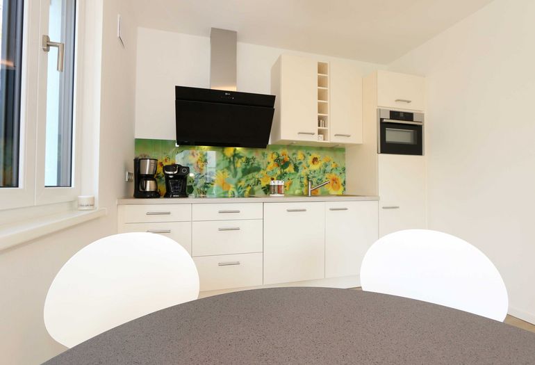 moderne Küche mit Esstisch moderne Küche mit Esstisch