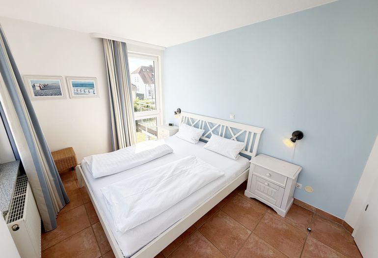 Schlafzimmer mit Doppelbett Schlafzimmer mit Doppelbett