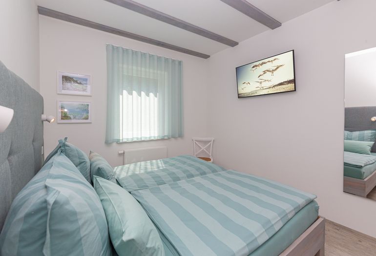 Schlafzimmer mit TV Schlafzimmer mit TV