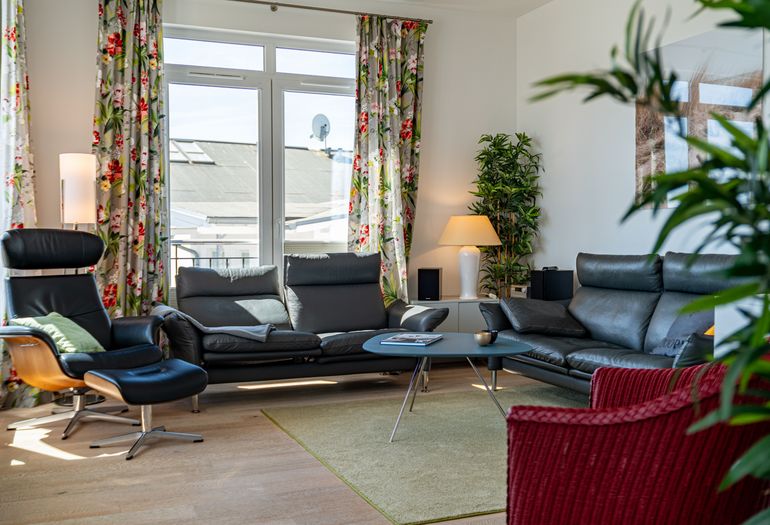 Couchecke mit Relaxe Sessel Couchecke mit Relaxe Sessel