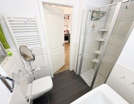 Haus Meeresblick A 2.27 Kapitänskajüte mit Balkon