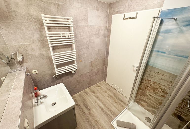 Badezimmer im maritimen Stil