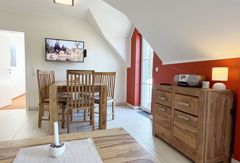 Haus Sonne Ferienwohnung 08 - Ess- und Wohnbereich Haus Sonne Ferienwohnung 08 - Ess- und Wohnbereich