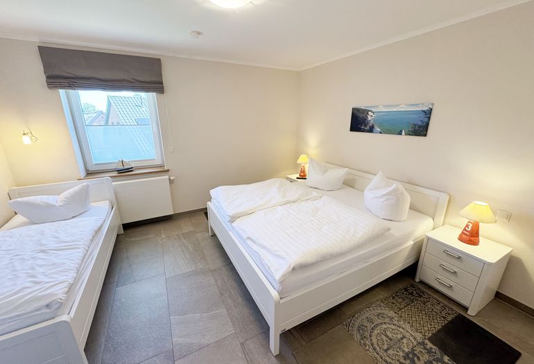 2. Schlafzimmer 2. Schlafzimmer