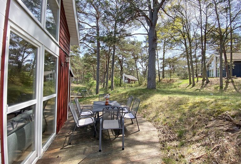 bestuhlte Terrasse in ruhiger Lage