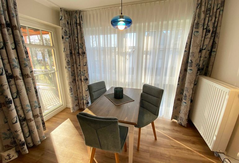 Esstisch für gemeinsames Essen