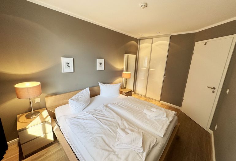 Haus Meeresblick A 4.03 Urlaubsglück -Schlafzimmer mit Einbaukleiderschrank Haus Meeresblick A 4.03 Urlaubsglück -Schlafzimmer mit Einbaukleiderschrank