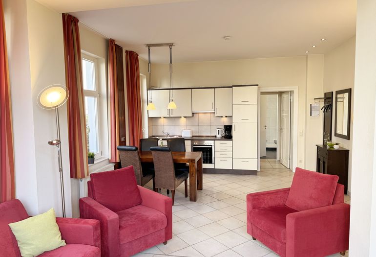 gefliester Wohnbereich