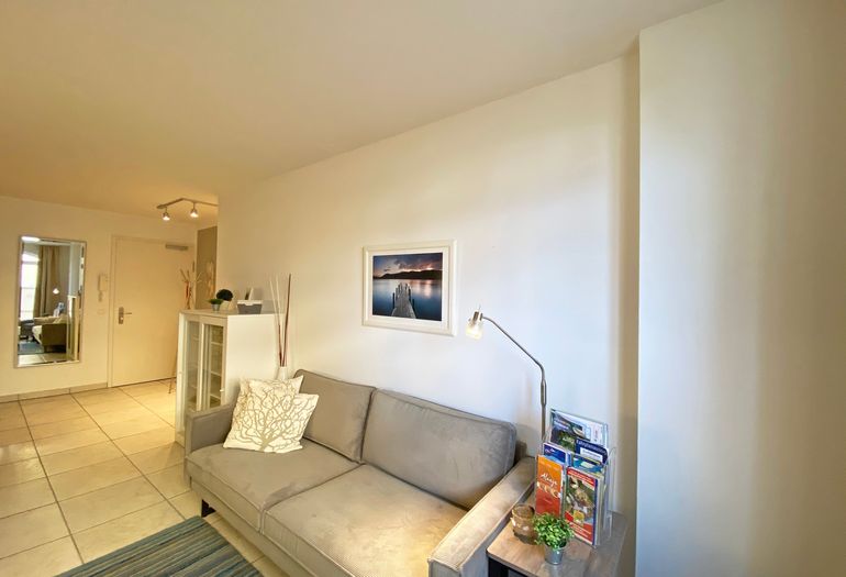 Wohnzimmer mit Couch
