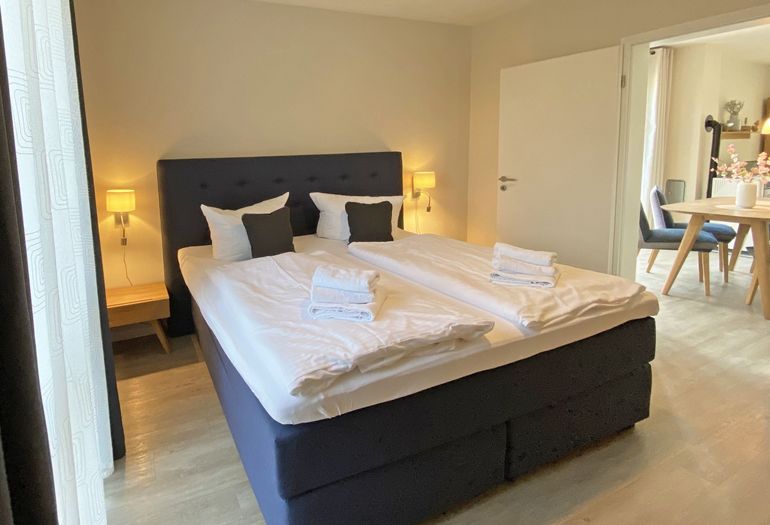 1.Schlafzimmer mit Boxspringbett 1.Schlafzimmer mit Boxspringbett