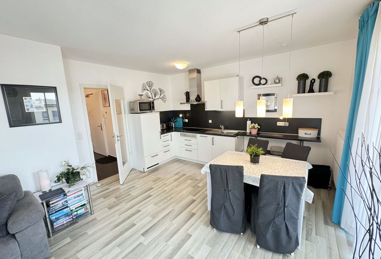 Villa Wilhelmine WE 04 Küchenbereich mit Essbereich Villa Wilhelmine WE 04 Küchenbereich mit Essbereich