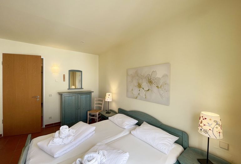 Schlafzimmer mit Doppelbett Schlafzimmer mit Doppelbett