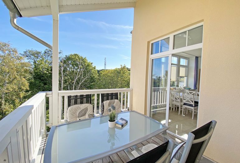bestuhlter Balkon bestuhlter Balkon