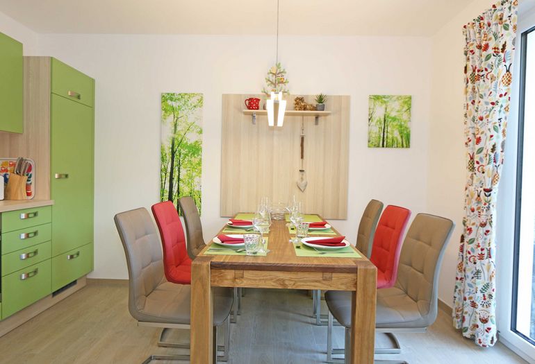 Esstisch für gemeinsames Essen