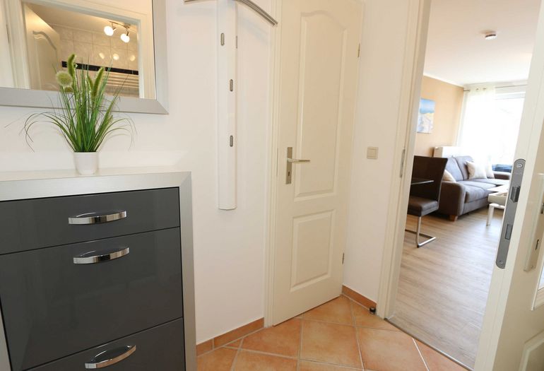 Flurbereich mit Schuhschrank Flurbereich mit Schuhschrank