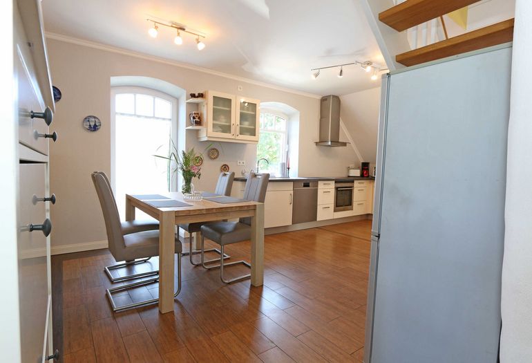 Esstisch für gemeinsames Essen