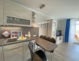 Whg. 05 RB mit Balkon & Meerblick - 1. Etage