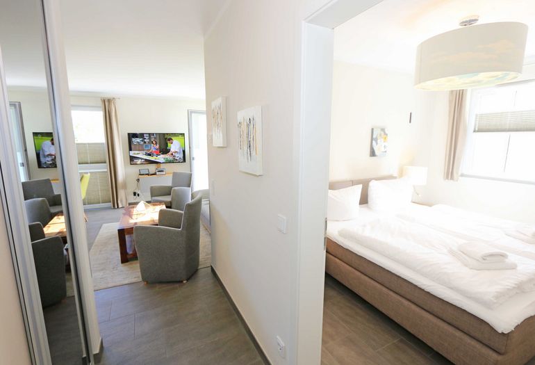 Flurbereich mit Blick ins Schlafzimmer Flurbereich mit Blick ins Schlafzimmer
