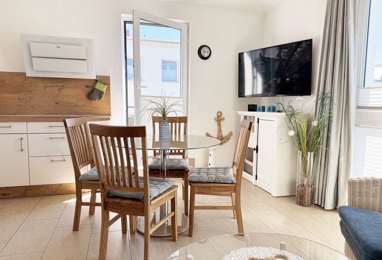 Essbereich mit Stühlen Essbereich mit Stühlen