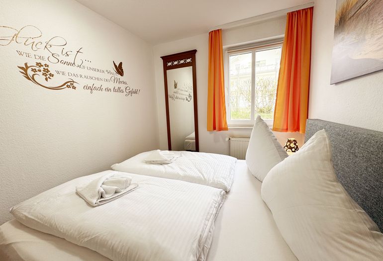 Boxspringbett im Schlafzimmer