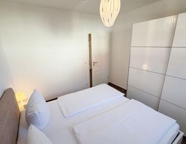 Ferienwohnung "Leon" Nr. 5 mit Terrasse Ferienwohnung "Leon" Nr. 5 mit Terrasse