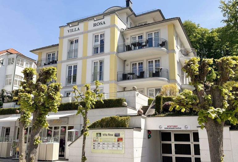 Villa Rosa in der Wilhelmstraße - die Flaniermeile