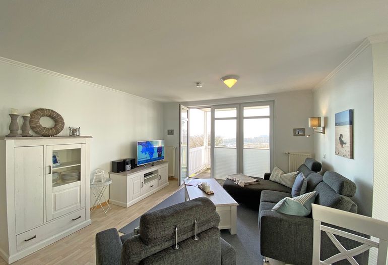 Wohnzimmer mit TV und Sideboard Wohnzimmer mit TV und Sideboard