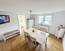 Haus an der Wiek mit Terrasse