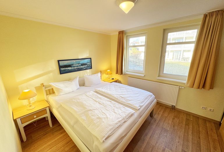 Hauptschlafzimmer mit Doppelbett