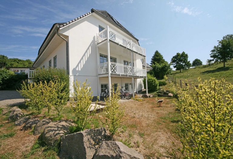 seitlicher Blick zum Haus Südstrand