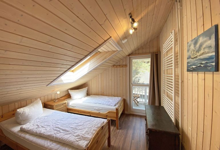 2. Schlafzimmer mit Einzelbetten