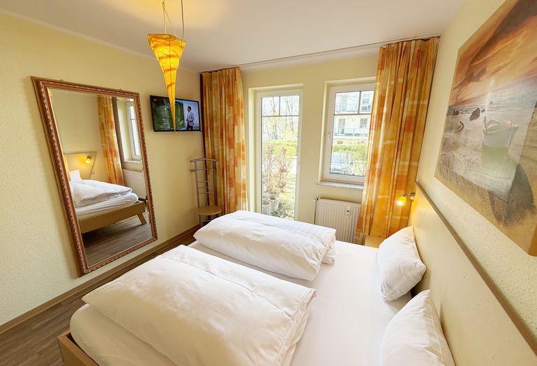 Villa Störtebeker Whg. 13 - Schlafzimmer Villa Störtebeker Whg. 13 - Schlafzimmer