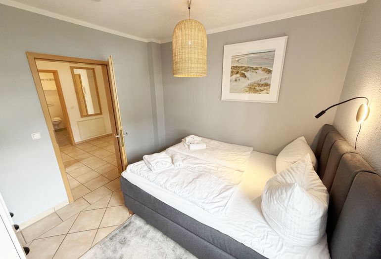 Dünenhaus Göhren Whg. 01 - 1. Schlafzimmer Dünenhaus Göhren Whg. 01 - 1. Schlafzimmer