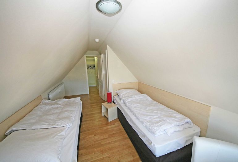 Schlafzimmer mit 2 Einzelbetten