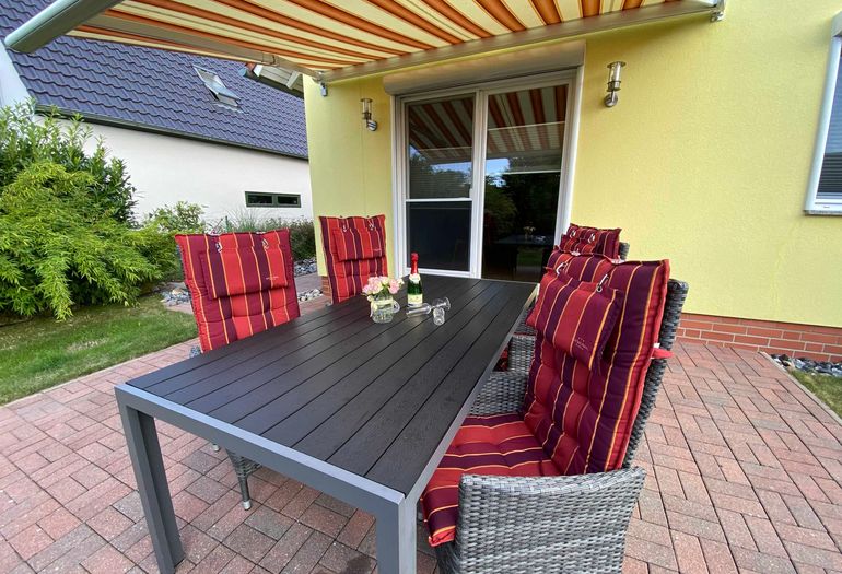 Terrasse lädt zum Entspannen ein Terrasse lädt zum Entspannen ein