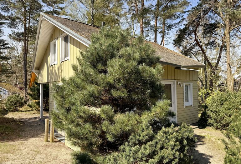 Strandhaus Dünenweg 17a -umgeben von anderen Ferienhäusern