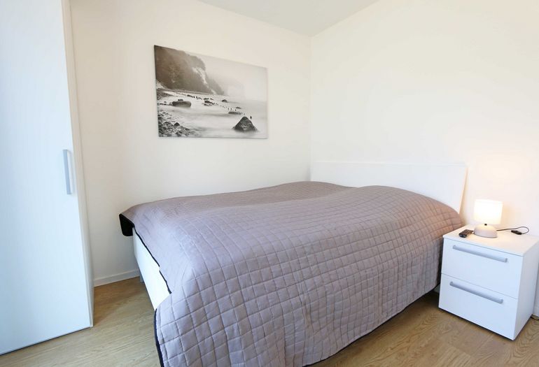 2. Schlafzimmer mit Doppelbett