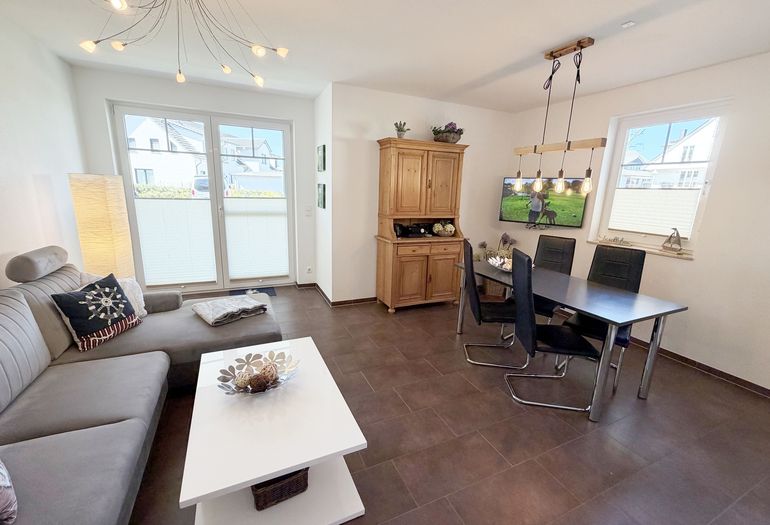 Ferienwohnung Nr. 05 LEON - Wohnzimmer Ferienwohnung Nr. 05 LEON - Wohnzimmer