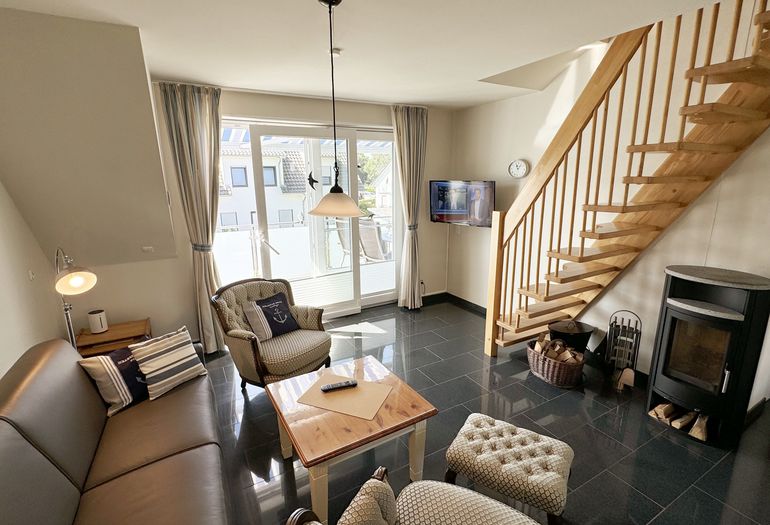 Wohnbereich mit Kamin