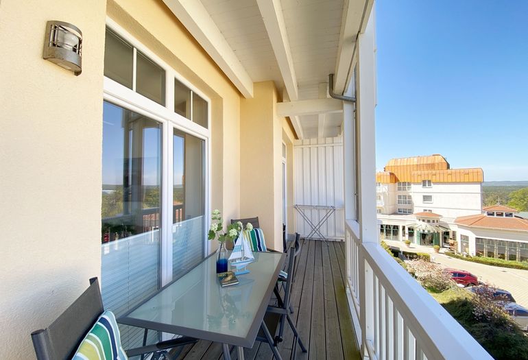 bestuhlter Balkon bestuhlter Balkon