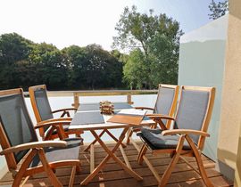 Haus Sterntaucher Whg. 06 mit Balkon Haus Sterntaucher Whg. 06 mit Balkon