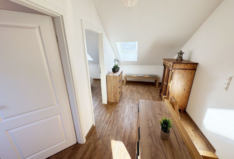 Flurbereich im Obergeschoss Flurbereich im Obergeschoss