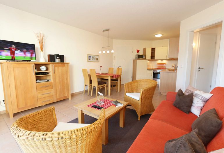 Wohnzimmer mit TV Wohnzimmer mit TV