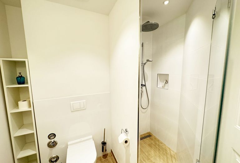 Strandvilla Andrea WE 07 - 1. Duschbad ebenerdig