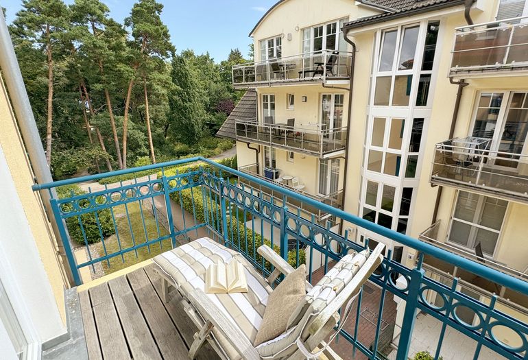 Kurparkresidenz Baabe - ca. 100 Meter bis zum Strand Kurparkresidenz Baabe - ca. 100 Meter bis zum Strand